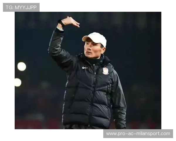 10轮不胜下课！57岁熟门帅赋闲，国足该捡漏吗？，国足最帅门将