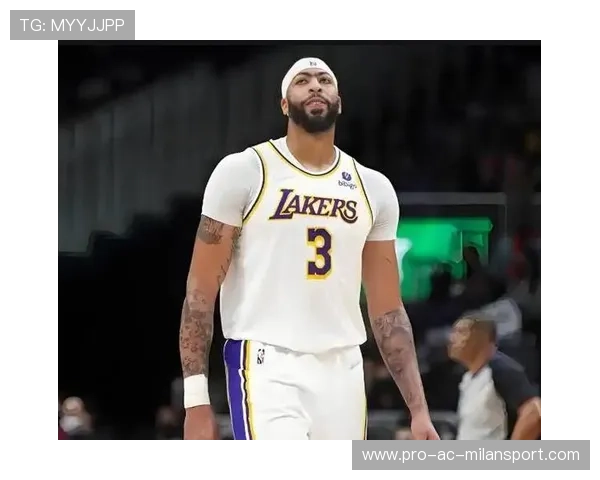 安东尼·戴维斯交易传闻再度升温,独行侠深陷困境 安东尼·戴维斯交易传闻再度升温,独行侠深陷困境